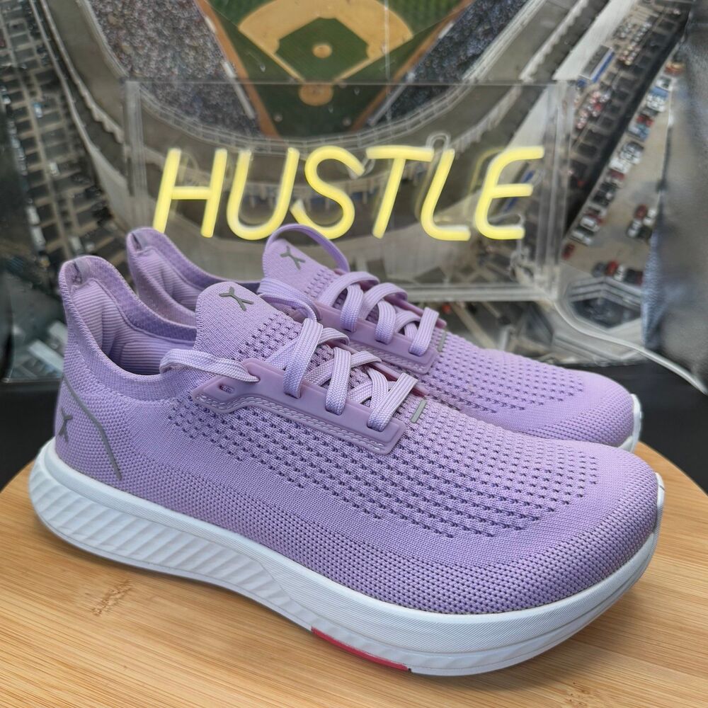 Flux Unisex Adapt Runner Lavender Running Athletic Shoes Size 8 Women/ Men 6.5